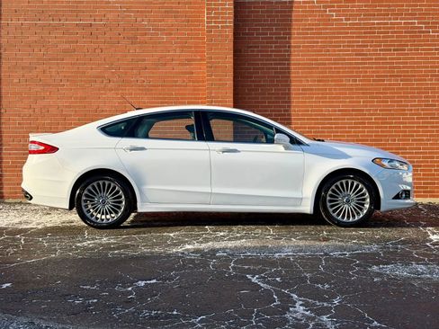 Used 2014 Ford Fusion Titanium image 4