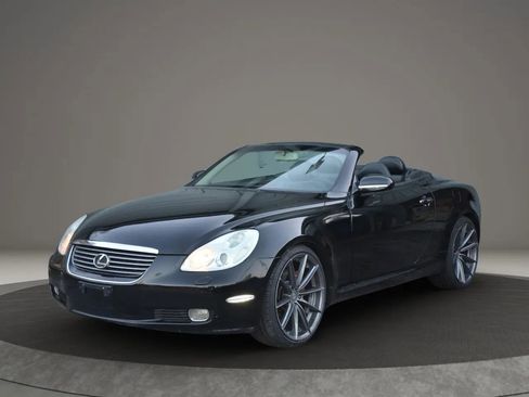 Used 2005 Lexus SC 430 Convertible w/ Preferred Accessory Pkg image 1