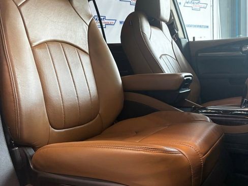 Used 2017 Buick Enclave Premium w/ Enclave Tuscan Edition FWD image 46