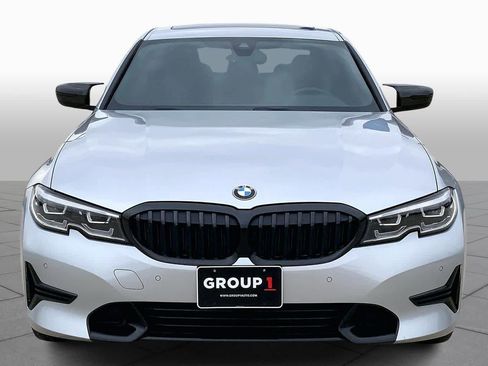 Used 2019 BMW 330i Sedan w/ Premium Package image 3