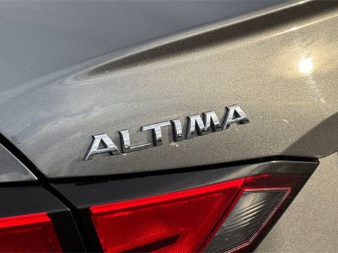 Used 2022 Nissan Altima 2.5 SR image 49