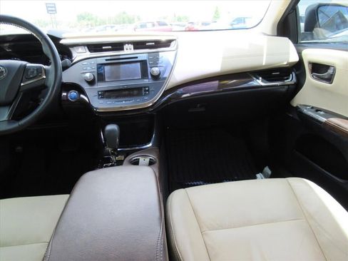 Used 2013 Toyota Avalon XLE Touring FWD image 14