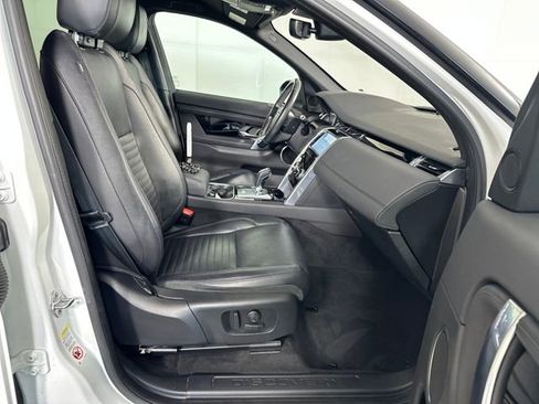 Used 2020 Land Rover Discovery Sport Standard image 28