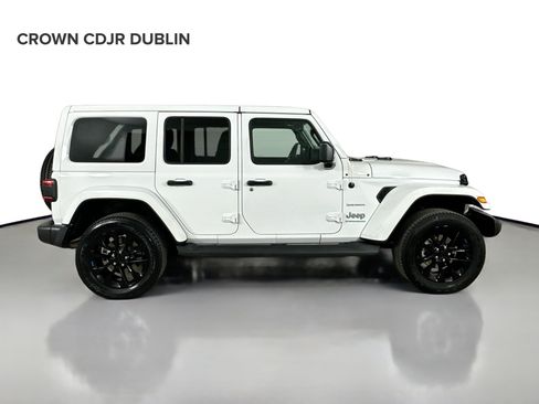 Certified 2023 Jeep Wrangler Unlimited Sahara w/ Cold Weather Group AWD/4WD image 4
