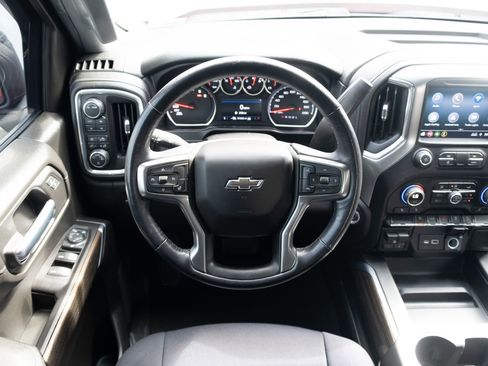 Used 2021 Chevrolet Silverado 1500 LT Trail Boss w/ Bed Protection Package AWD/4WD image 2