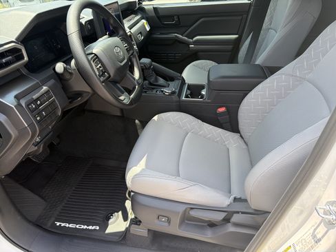 New 2026 Toyota Tacoma SR5 AWD/4WD image 9