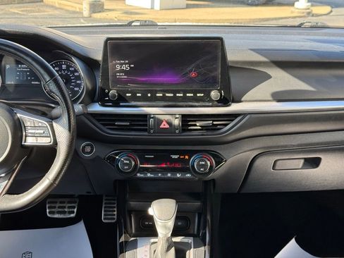 Used 2024 Kia Forte GT-Line image 39