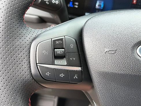 Used 2023 Ford Escape ST-Line w/ Tech Pack #1 FWD image 16