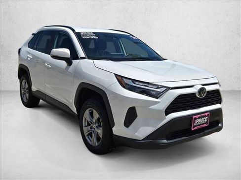 Used 2024 Toyota RAV4 XLE w/ Weather Package AWD/4WD image 3