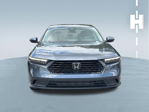 Used 2025 Honda Accord LX image 3