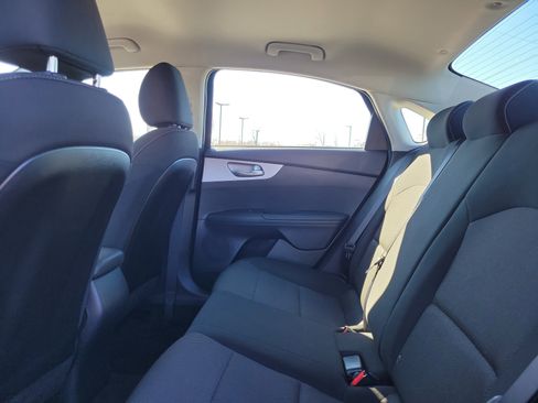 Used 2024 Kia Forte LXS image 11