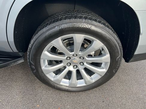 Used 2025 Chevrolet Tahoe Premier image 14