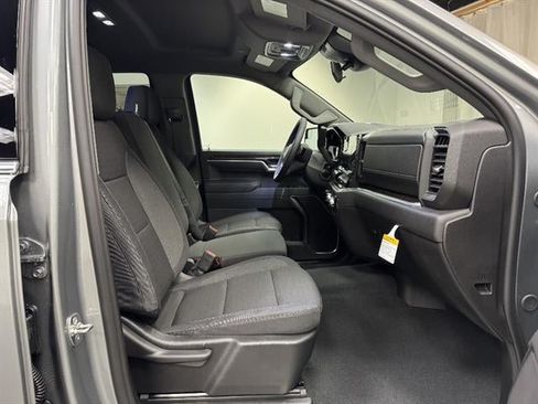 New 2026 GMC Sierra 1500 SLE w/ X31 Off-Road Package AWD/4WD image 20
