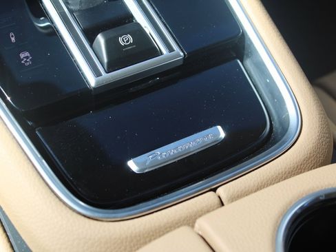 Used 2023 Porsche Panamera 4 image 26