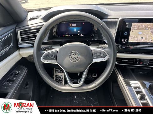 Used 2025 Volkswagen Atlas Cross Sport SEL Premium R-Line AWD/4WD image 16