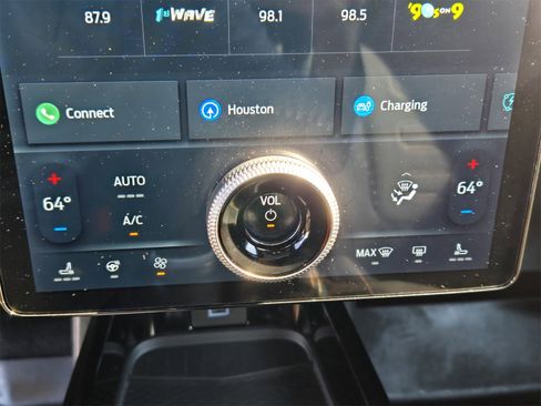 Used 2023 Ford Mustang Mach-E GT image 16