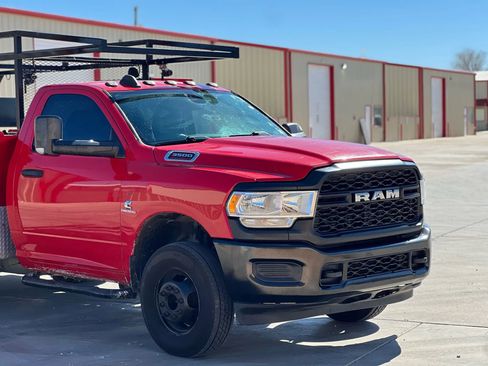 Used 2019 RAM 3500 Tradesman image 5