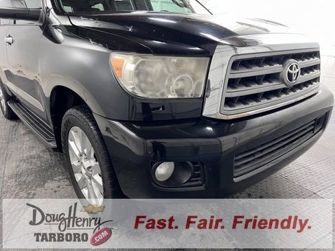 Used 2011 Toyota Sequoia Platinum image 11