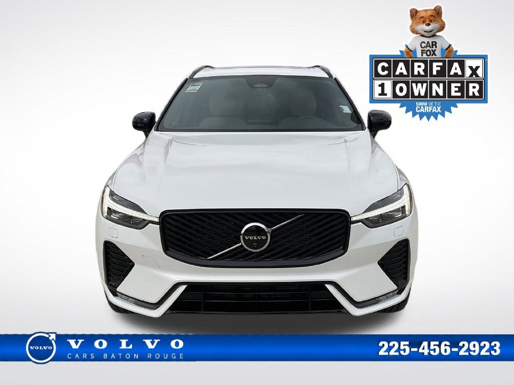 Used 2026 Volvo XC60 B5 Plus AWD/4WD image 2