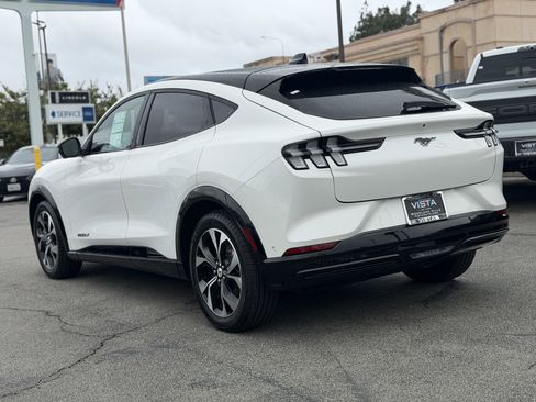 Certified 2023 Ford Mustang Mach-E Premium image 4