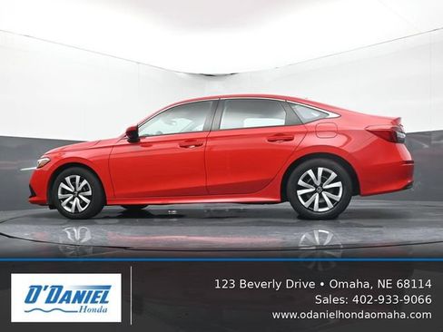Used 2023 Honda Civic LX image 10
