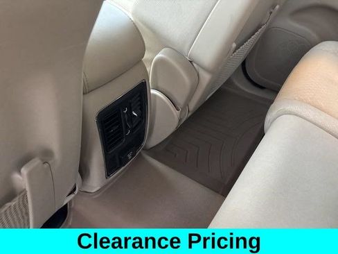 Used 2022 Jeep Grand Cherokee Laredo E w/ Security & Convenience Group AWD/4WD image 32
