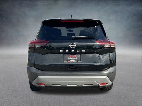 Used 2023 Nissan Rogue S FWD image 4