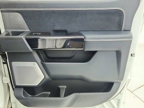 Used 2024 Ford F150 Lightning Platinum image 28