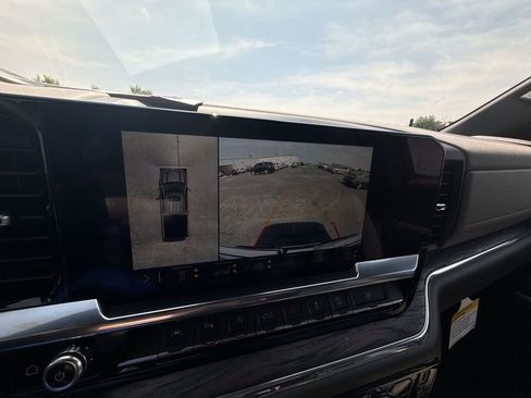 Certified 2024 GMC Sierra 1500 SLT w/ SLT Premium Plus Package image 21