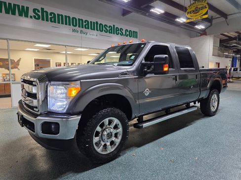 Used 2016 Ford F350 Lariat w/ Lariat Ultimate Package image 2