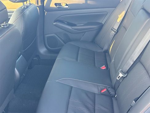 New 2025 Nissan Altima 2.5 SR w/ SR Premium Package image 9