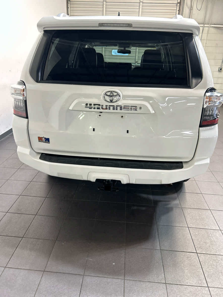 Used 2014 Toyota 4Runner SR5 Premium AWD/4WD image 7