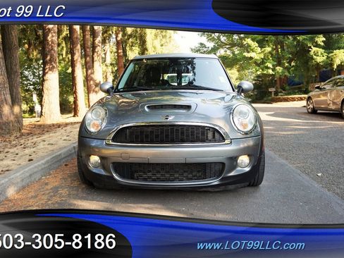 Used 2009 MINI Cooper Clubman S w/ Sport Pkg image 6