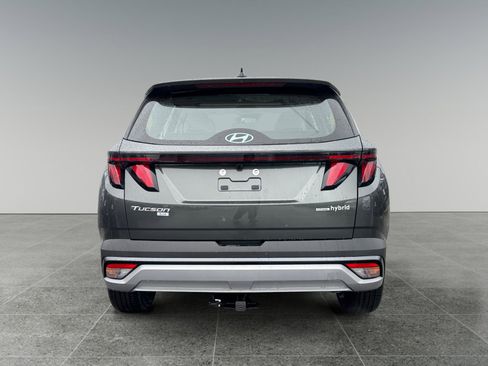 New 2026 Hyundai Tucson Blue SE w/ Tow & Go Package AWD/4WD image 4