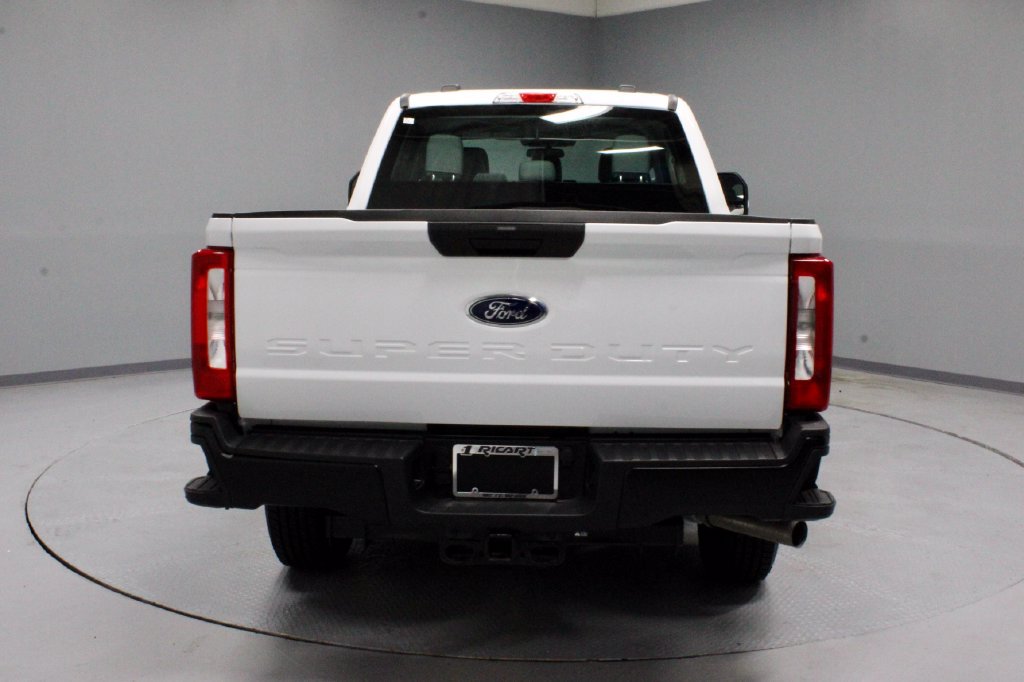 Certified 2026 Ford F250 XL AWD/4WD image 9