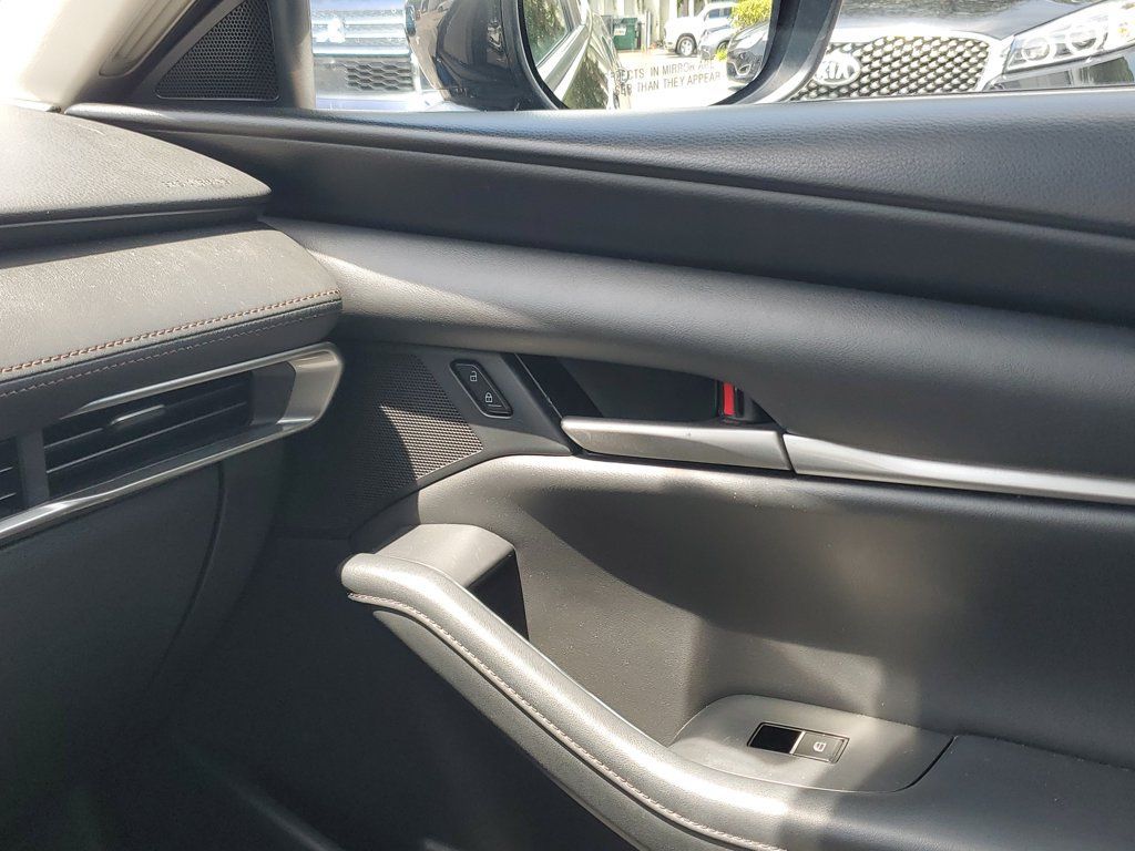 Used 2021 MAZDA MAZDA3 s FWD image 28