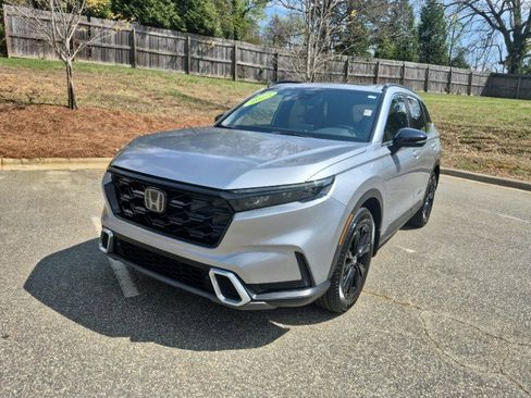 Certified 2023 Honda CR-V Sport Touring image 3