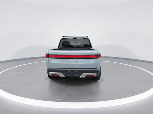 Used 2022 Rivian R1T Adventure AWD/4WD image 7