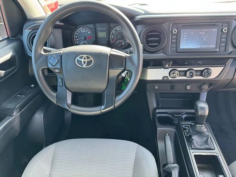 Used 2016 Toyota Tacoma 2WD Access Cab image 26