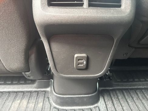Used 2022 GMC Terrain SLE AWD/4WD image 12