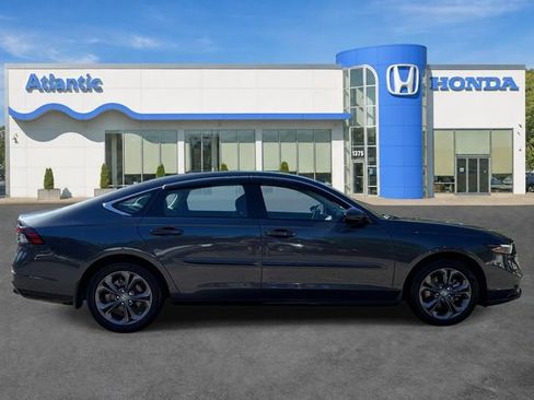 Certified 2025 Honda Accord EX-L image 4