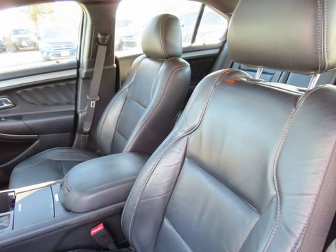 Used 2015 Ford Taurus SEL w/ Equipment Group 201A image 24