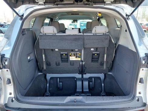 Used 2022 Toyota Sienna LE image 31