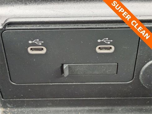 Used 2024 MAZDA MAZDA3 s image 28