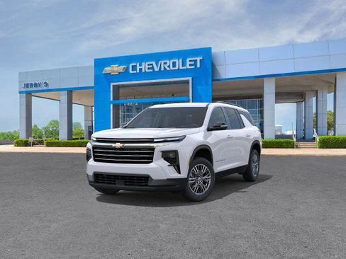 New 2026 Chevrolet Traverse LT w/ Driver Confidence Package image 35