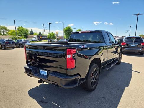Used 2023 Chevrolet Silverado 1500 RST w/ Redline Edition AWD/4WD image 6
