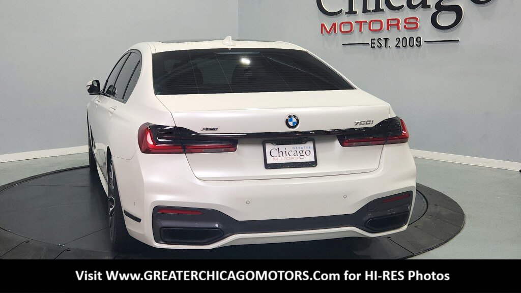 Used 2022 BMW 750i xDrive w/ Executive Package AWD/4WD image 10