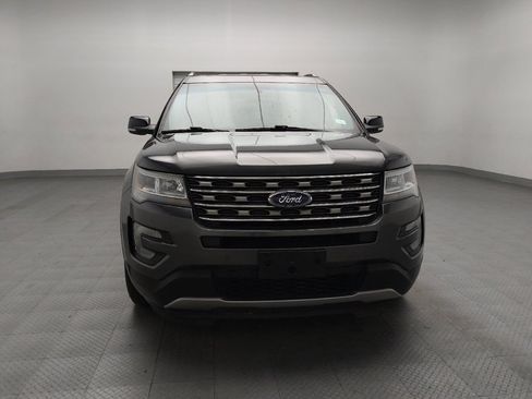 Used 2016 Ford Explorer XLT w/ Equipment Group 202A image 14