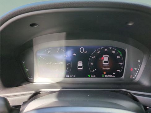 Used 2025 Honda Accord Sport image 12