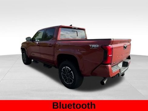 Used 2025 Toyota Tacoma TRD Sport w/ TRD Sport Upgrade Package AWD/4WD image 5